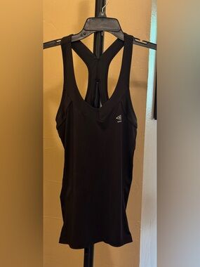 Umbro Women's Black Racerback Tank Top sz medium